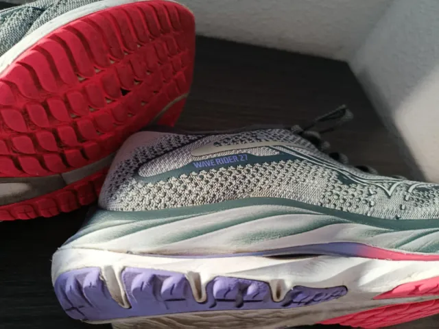 Zapatillas Mizuno Wave Rider 27 gris y rosa