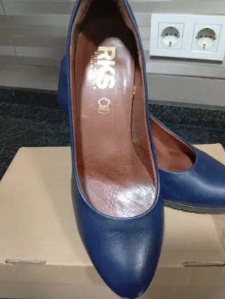 Zapatos de tacón azul RKS