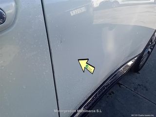 PEUGEOT 5008 1.5 BlueHDi 96kW (130CV) S&S Allure