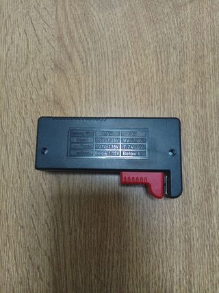 Comprobador de pilas ANENG BT-168 PRO