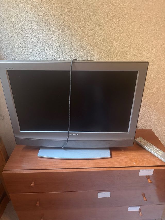 TV Sony Bravia 32 Plata