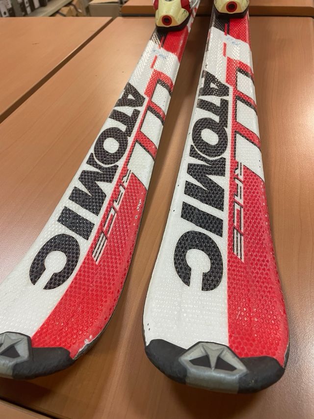 Esquís Atomic Race 130