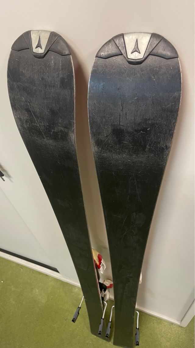 Esquís Atomic Race 130