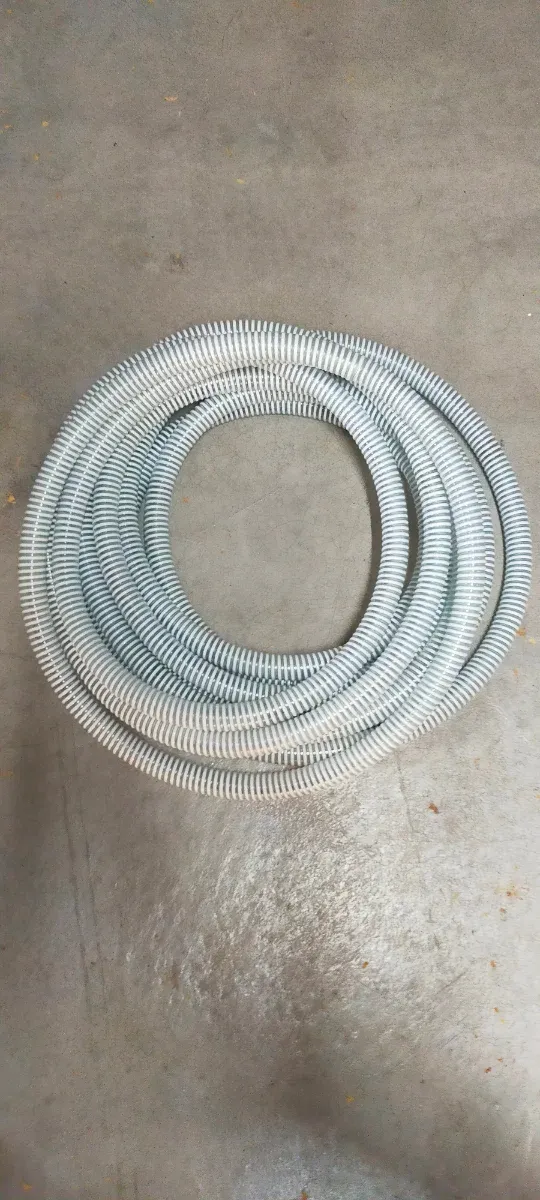 Tubo corrugado para bombas de agua