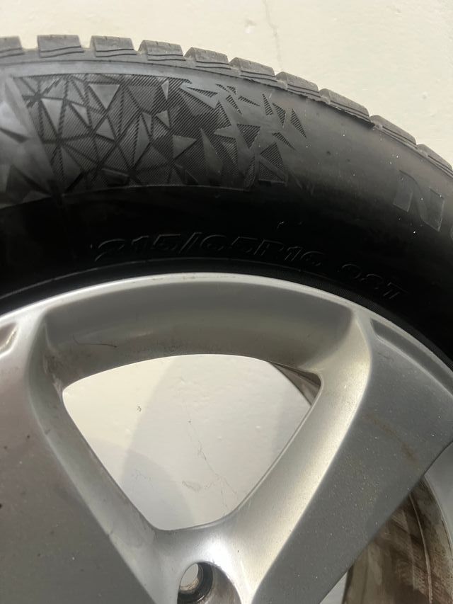 Llantas Tiguan 16' con Neumáticos