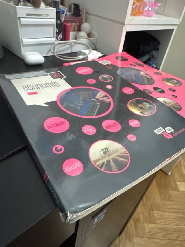 libros economía 1 bachillerato edelvives