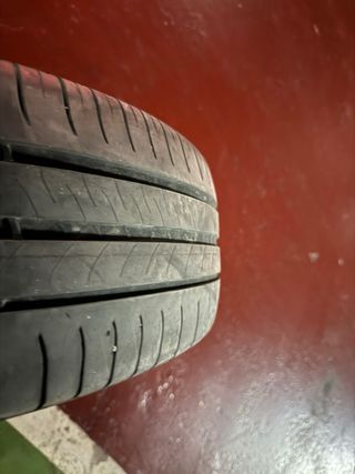 205/60 R16 96H michelin