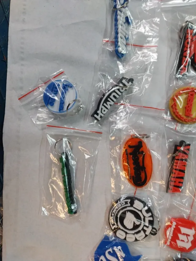 Llaveros de Moto Variados