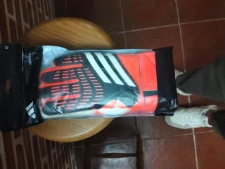 Guantes Adidas Predator Talla 10