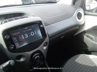 TOYOTA AYGO 1.0 70 x-play