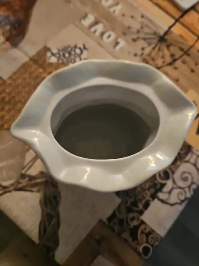 Jarrón porcelana cisne y lazo azul