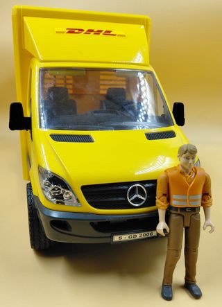 Furgone DHL giocattolo Bruder Germania