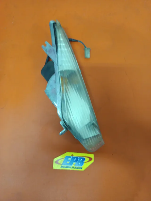 Intermitente Derecho Honda Dylan 125