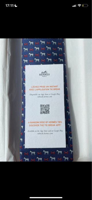 Corbata Hermès Paris nueva