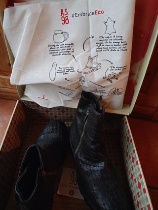 Botines negros hombre  A.S. 98. Talla 44/45.