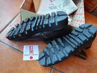Botines negros hombre  A.S. 98. Talla 44/45.