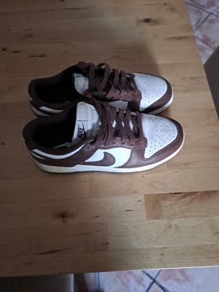 Zapatillas Nike Marrones Talla 42 Modelo DUNK LOW