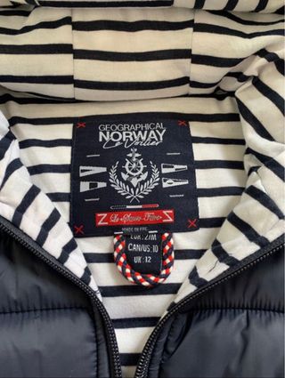Chaqueta Geographical Norway Azul Ultraligera.