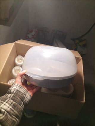 Biberónes, esterilizador y calienta biberones