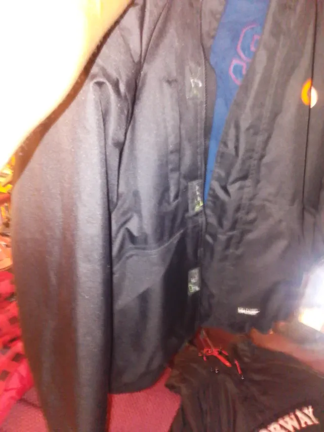 Chaqueta Gio Negra Naranja