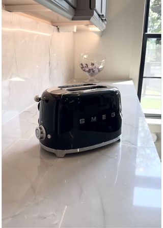 Tostadora SMEG Negra