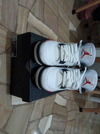 Scarpe Jordan 4