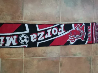 Bufanda AC Milan Diablos Rojos