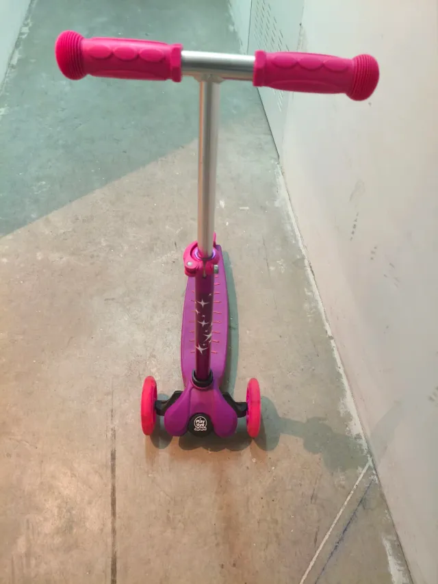 Patinete infantil 3 ruedas morado