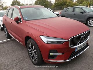VOLVO XC60 2.0 T6 AWD Recharge Core Auto