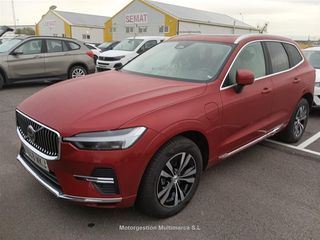 VOLVO XC60 2.0 T6 AWD Recharge Core Auto