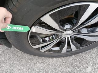 VOLVO XC60 2.0 T6 AWD Recharge Core Auto