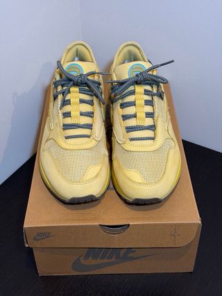 Nike Air Max 1 Travis Scott Saturn Gold