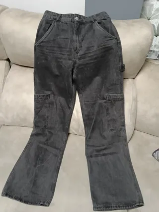 Pantalones cargo campana negros