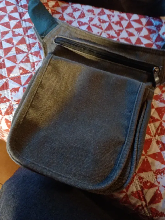 Bandolera Hombre Gris y Verde