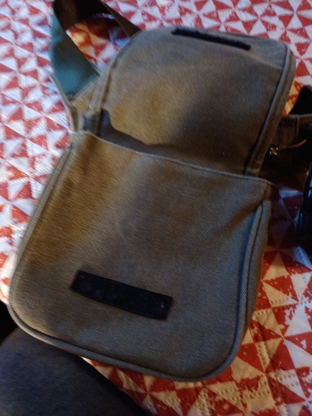 Bandolera Hombre Gris y Verde