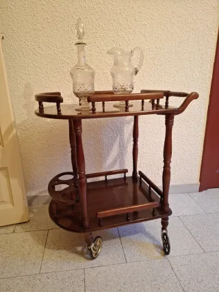 Carrito de Bebidas de madera