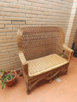 Sofá de mimbre natural
2 plazas