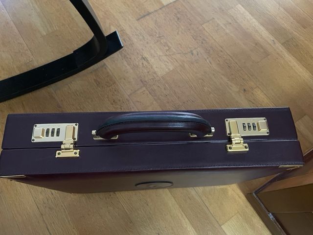 Maletín de cuero Cartier