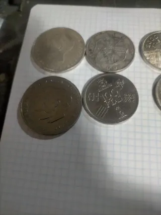Lote de monedas variadas Precio variado,según.