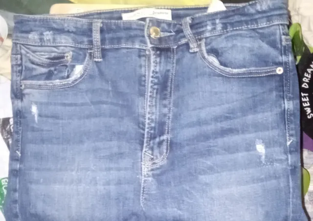 Vaqueros pitillo elástico Stradivarius T40