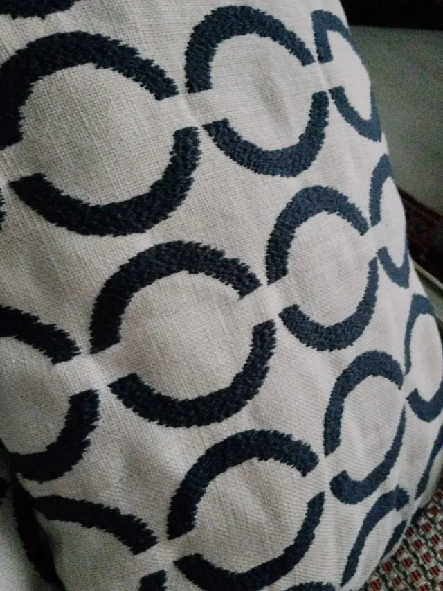 Cojines de Lino con Diseño Geométrico