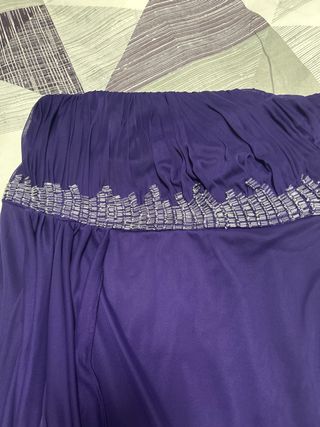 Vestido morado largo de fiesta