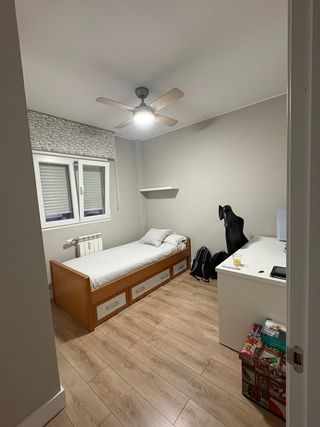 Cama individual con almacenaje