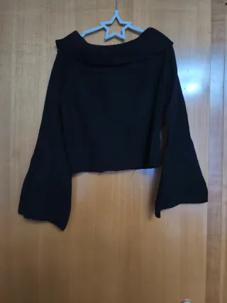 Jersey Shein negro cuello barco manga acampanada