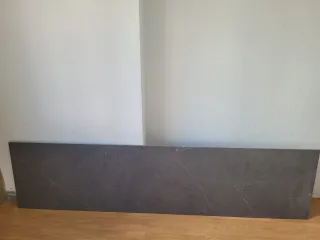 Revestimiento Cerámica Gris con Vetas Blancas