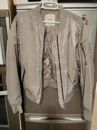 Chaqueta Bomber Pull&Bear Beige/Gris Talla M