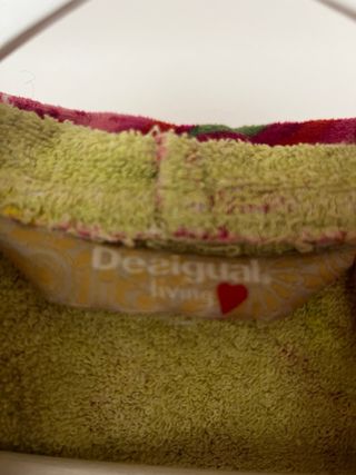 Albornoz Desigual Niña Talla M. 10-12 años.