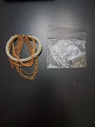 Pulseras mujer doradas SIN ESTRENAR LAS 2  X 3 EUR