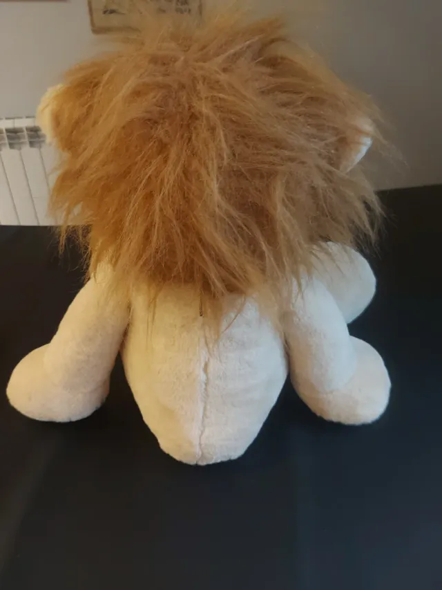 Peluche León Suave