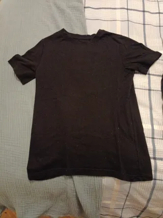 4 Camisetas Negras Niño Talla M